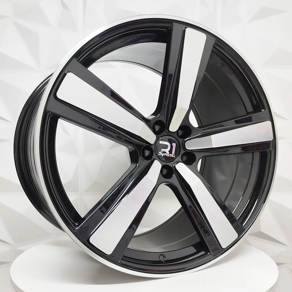 FBX343-21 BMF 01.webp